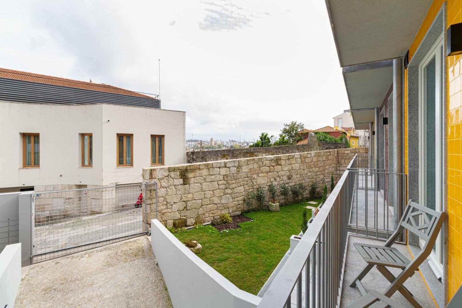 Guestready - Cozy Vitoria Apartment Porto Eksteriør billede